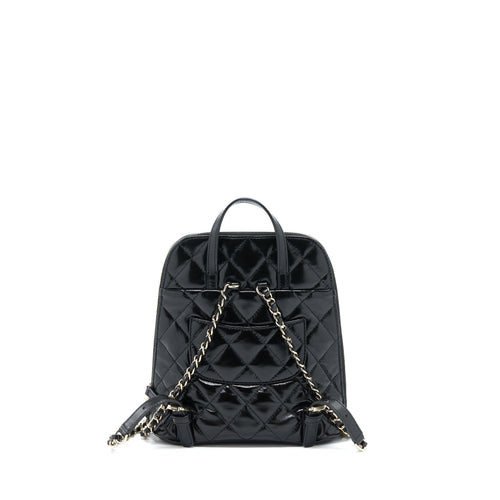 22A QUILTED BACKPACK SHINY CALFSKIN BLACK LGHW (MICROCHIP)