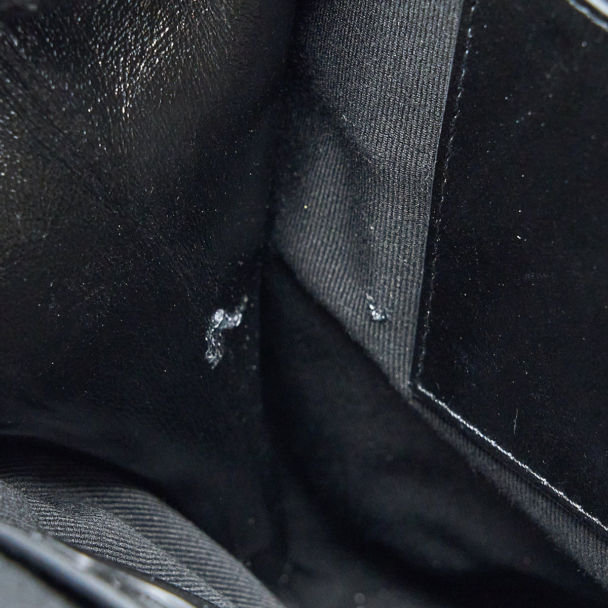 22A QUILTED BACKPACK SHINY CALFSKIN BLACK LGHW (MICROCHIP)