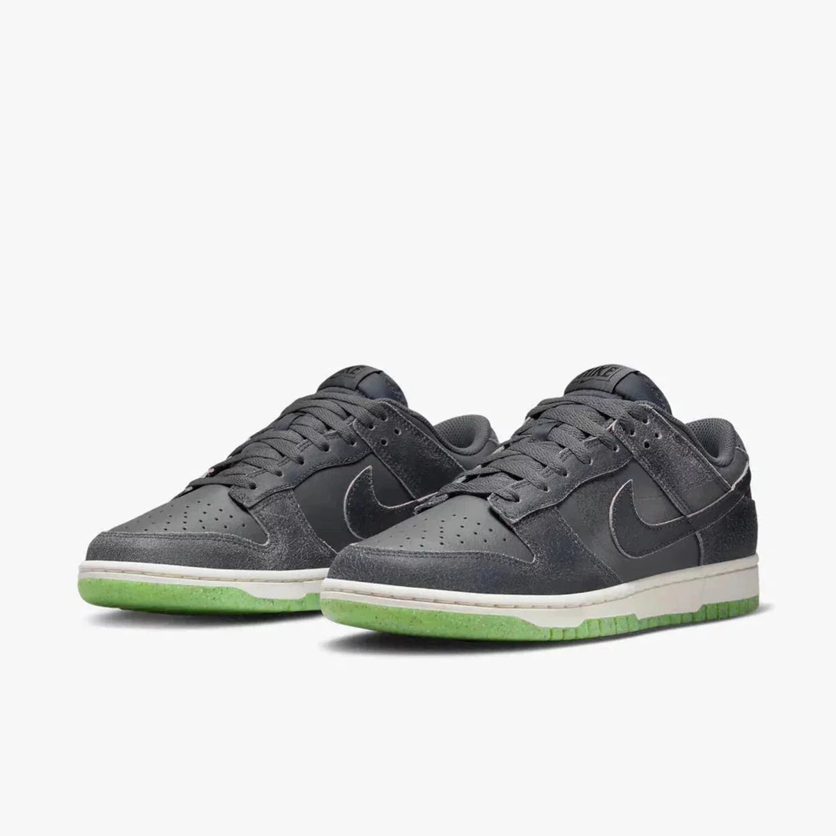 Men's Low Retro Shoes P23508